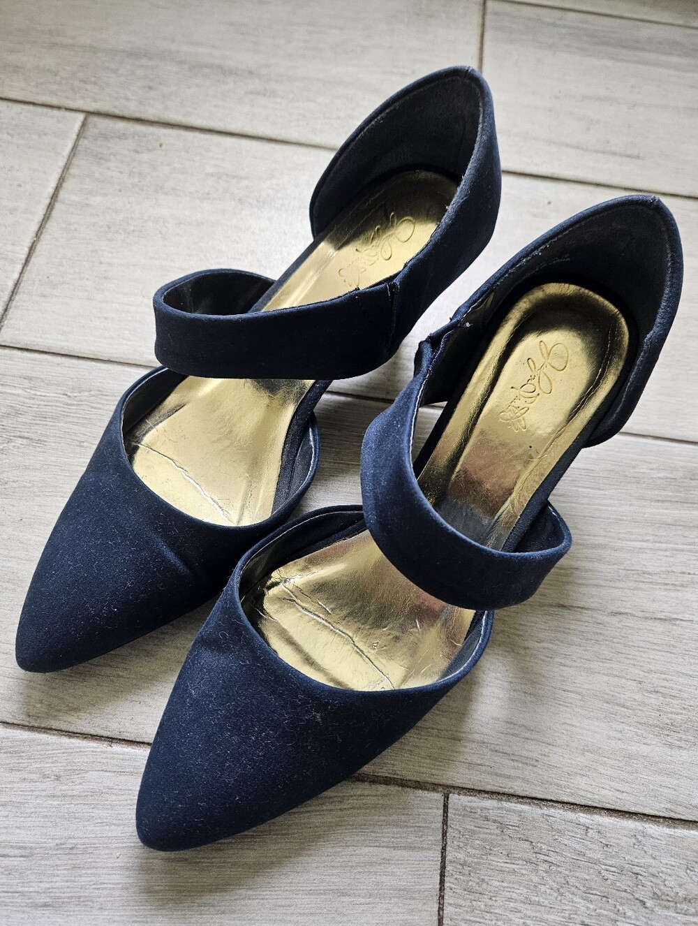Jaclyn Smith Dress Shoes